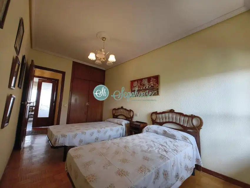 Schlafzimmer von Wohnung zum Verkauf in Segovia mit Heizung, Parkett und Terrasse