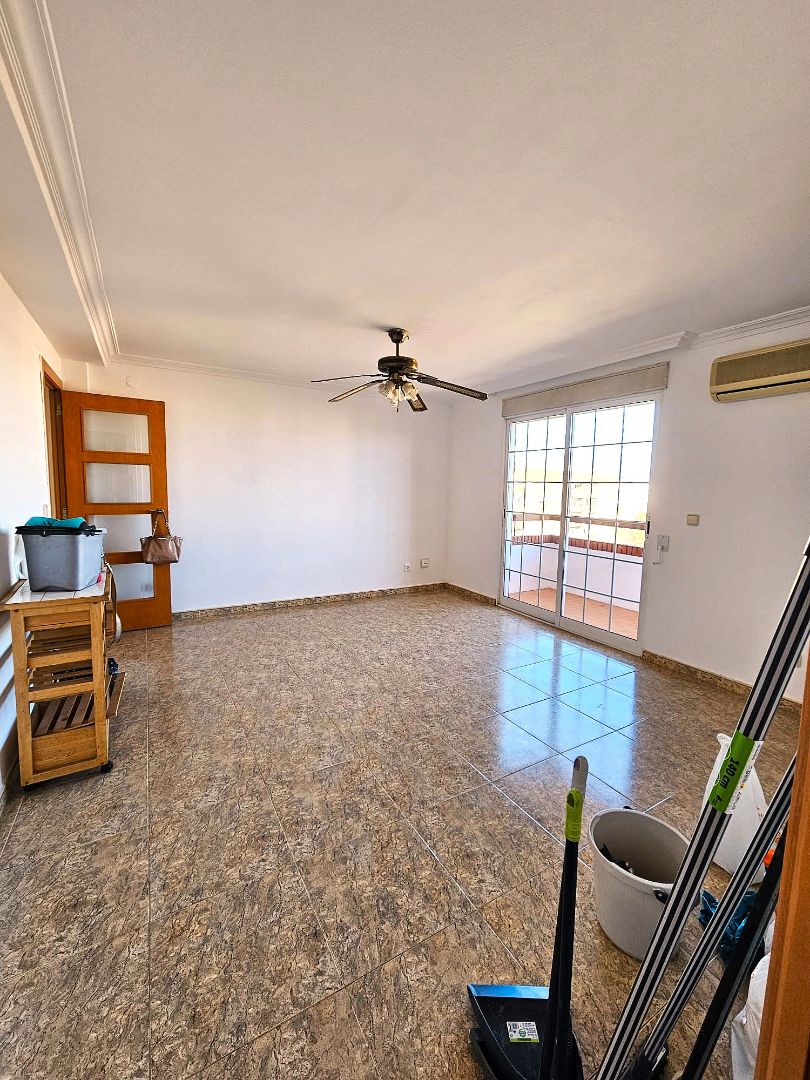 Living room of Attic for sale in  Valencia Capital  with Air Conditioner, Terrace and Storage room