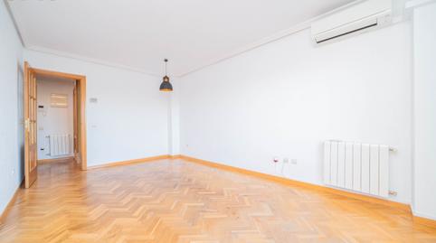 Foto 3 de Dúplex en venta en Calle Codorniz, 4, Sevilla la Nueva, Madrid