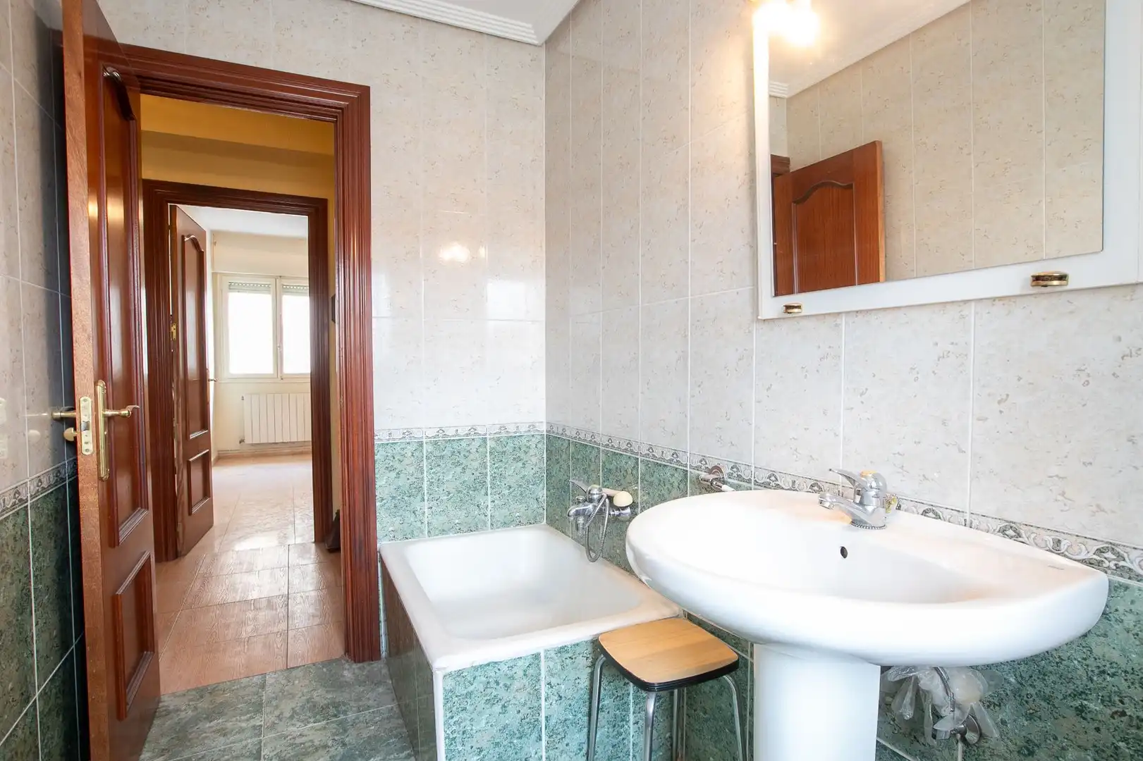 Baño de Piso en venta en Orkoien con Calefacción