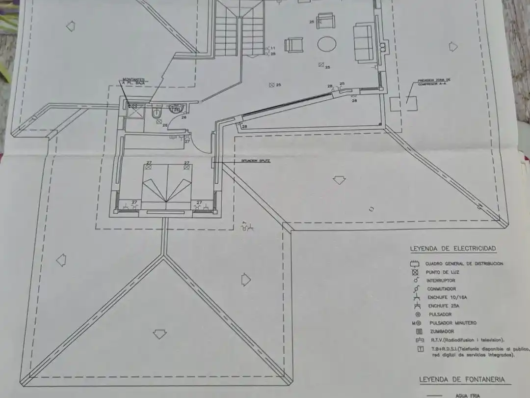 Chalet con piscina en venta en Carrer d'Ausiàs March 5, imagen 11
