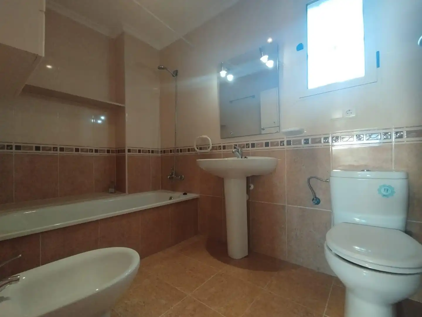 Bathroom of Apartments for sale in Guardamar del Segura