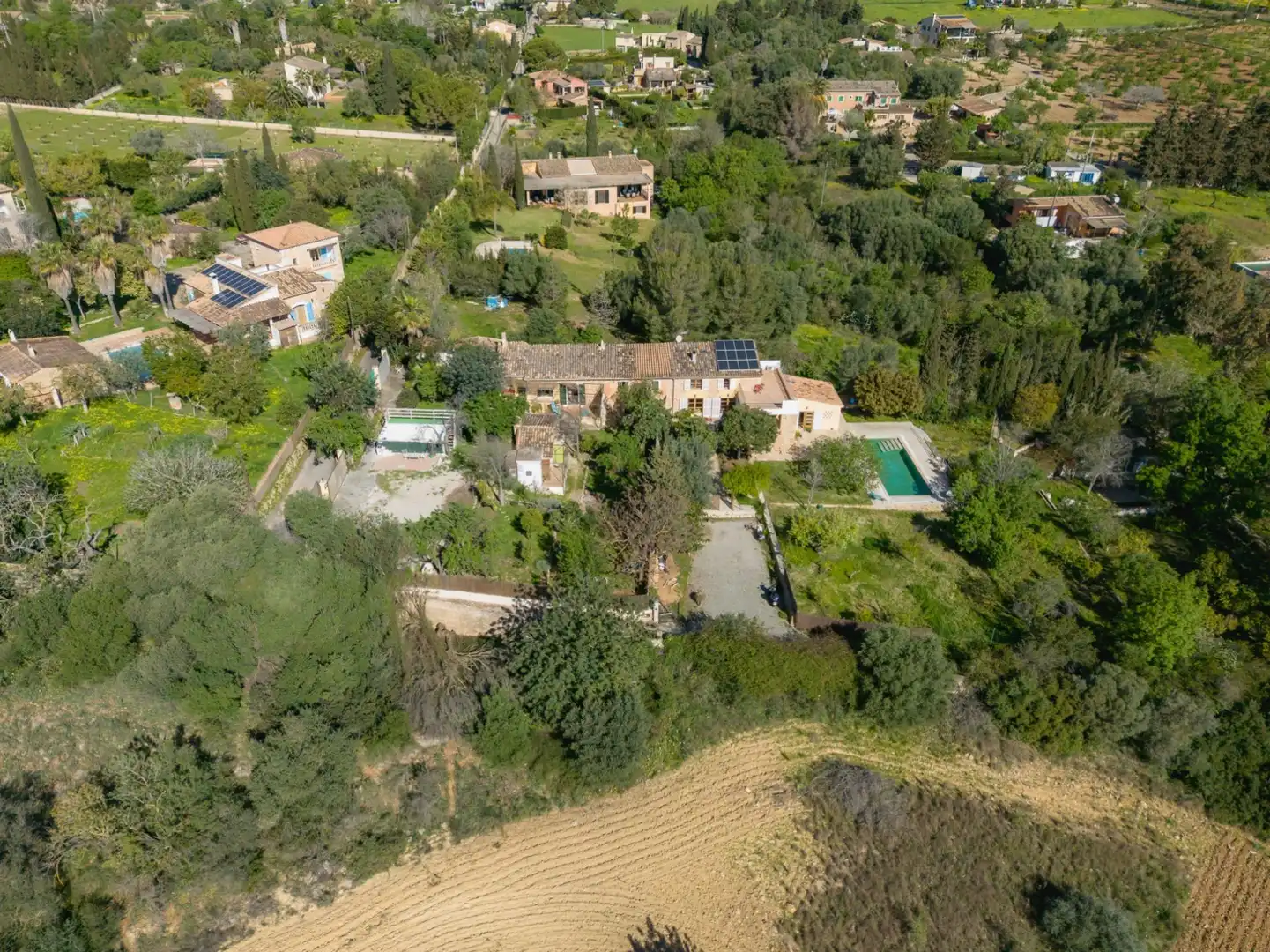 Vista exterior de Casa o xalet en venda en  Palma de Mallorca amb Parquet, Terrassa i Traster
