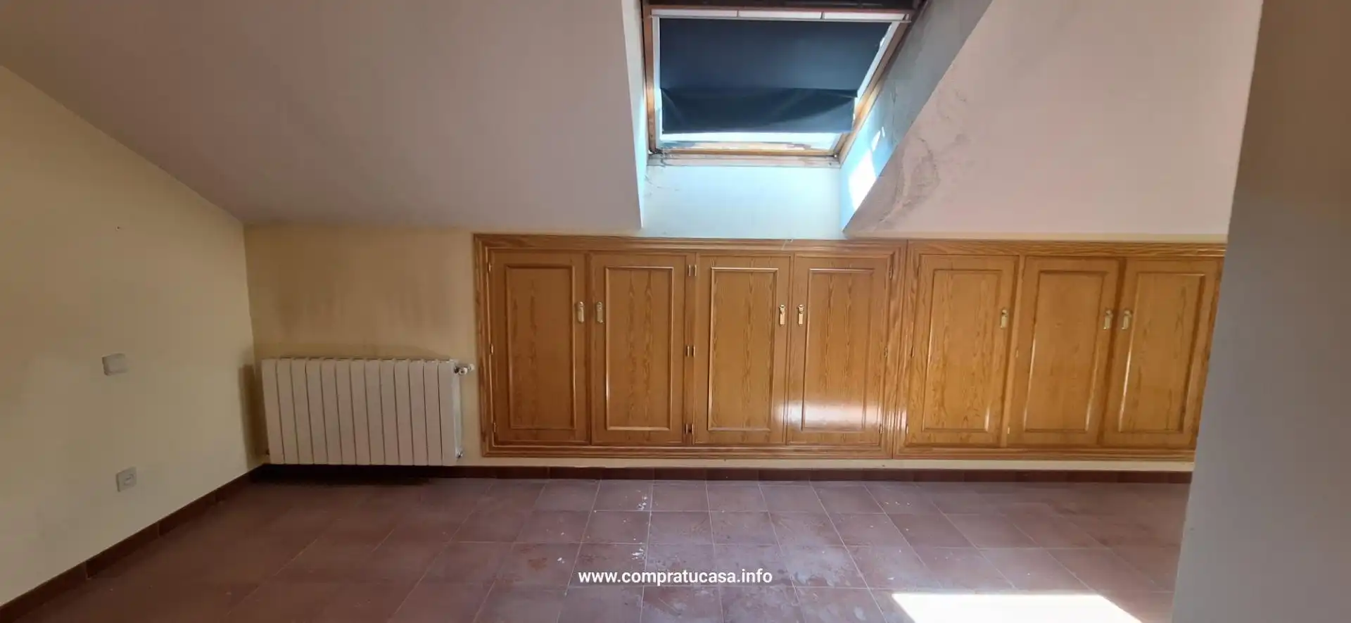 Piso en venta en Segovia con Calefacción, Jardín privado y Parquet