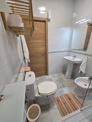Baño de Casa adosada en venta en Islantilla con Aire acondicionado, Calefacción y Terraza