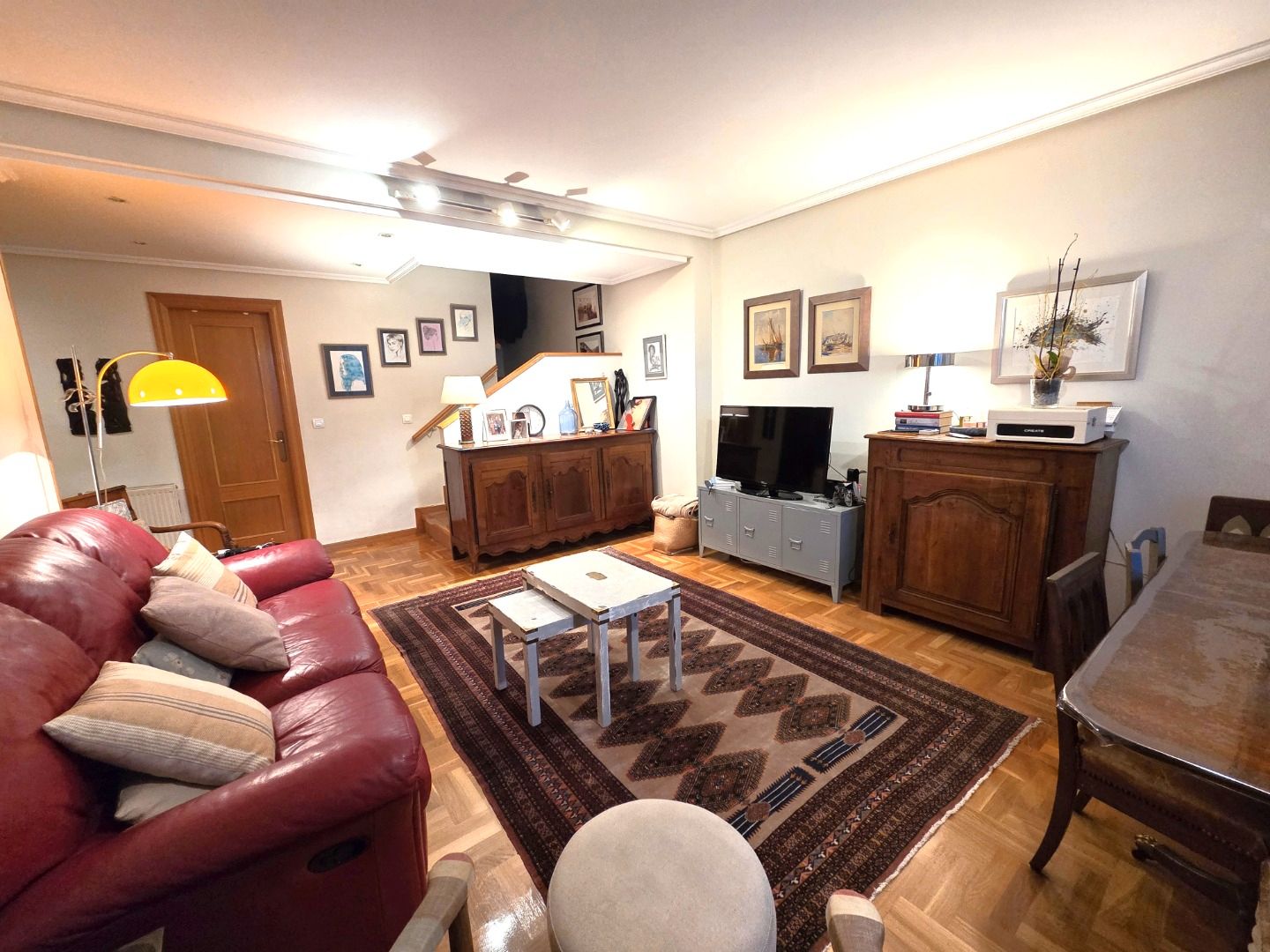 Dúplex en venda en Burgos Capital amb Calefacció i Traster