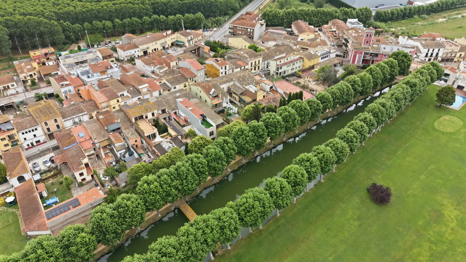 Vista exterior de Casa adosada en venta en Riudarenes con Aire acondicionado, Calefacción y Jardín privado