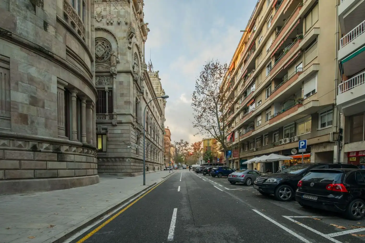 Vista exterior de Oficina de alquiler en Barcelona con Trastero