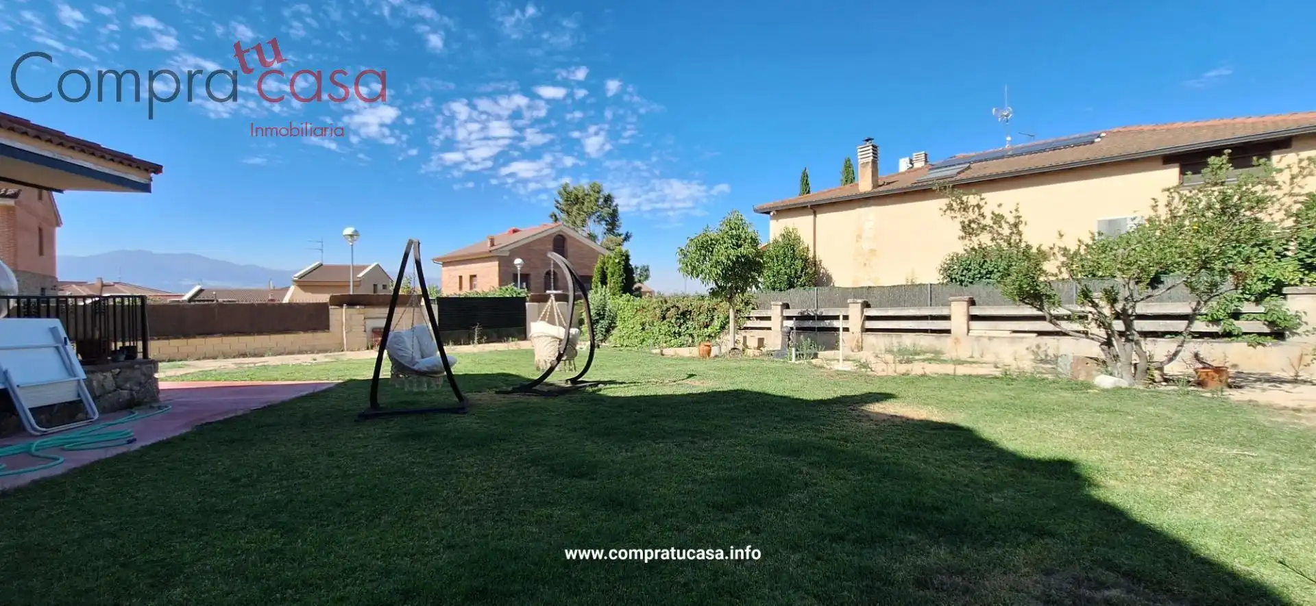 Casa o xalet en venda en La Lastrilla  amb Calefacció, Jardí privat i Terrassa