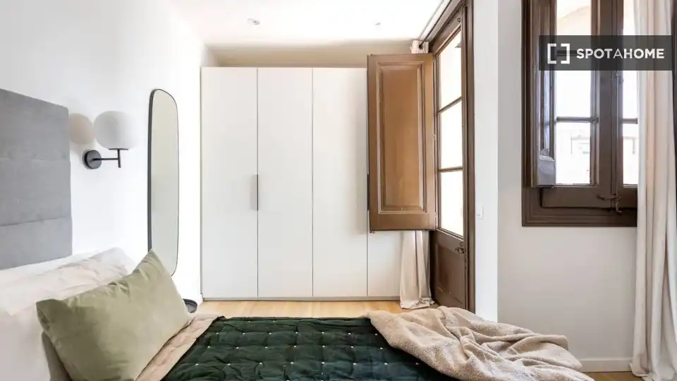 Flat with terrace to rent in Ciutat Vella, imagen 13