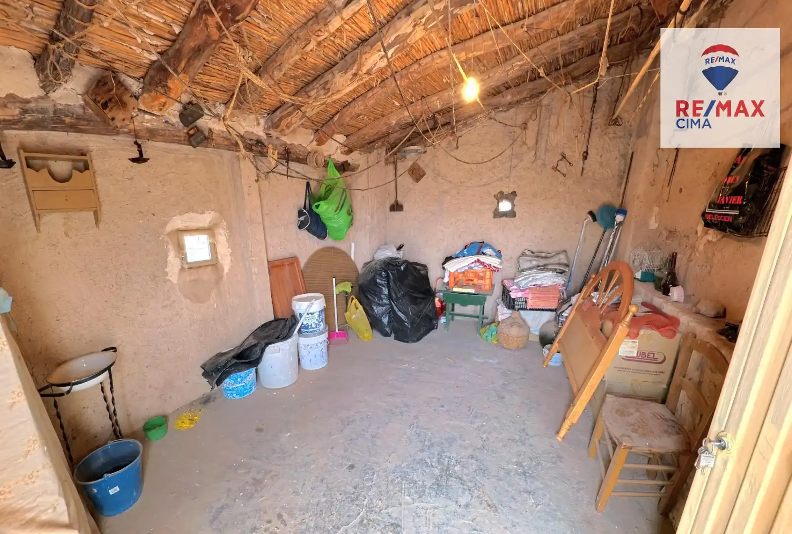 Finca rústica en venda en Freila