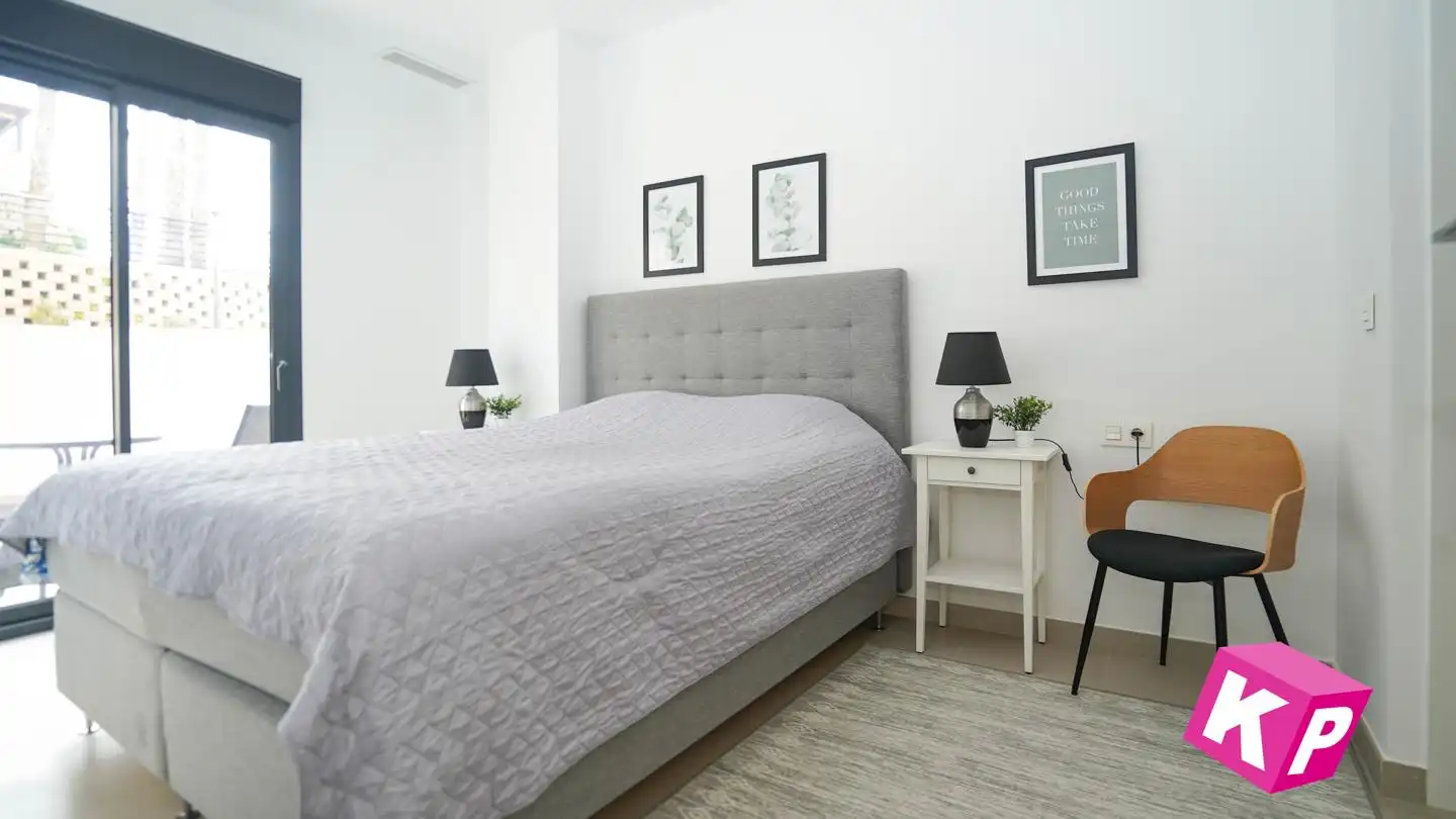 Habitación de Planta baja en venta en Santa Pola con Aire acondicionado, Calefacción y Terraza