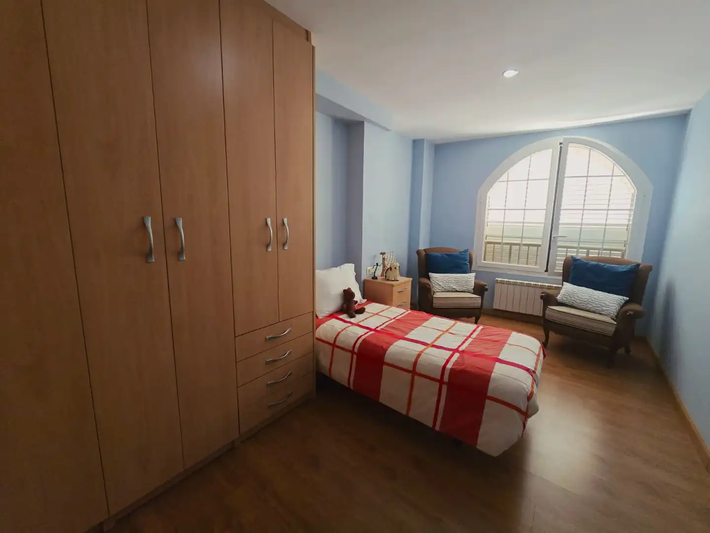 Dormitori de Casa o xalet en venda en Tarragona amb Calefacció, Parquet i Terrassa