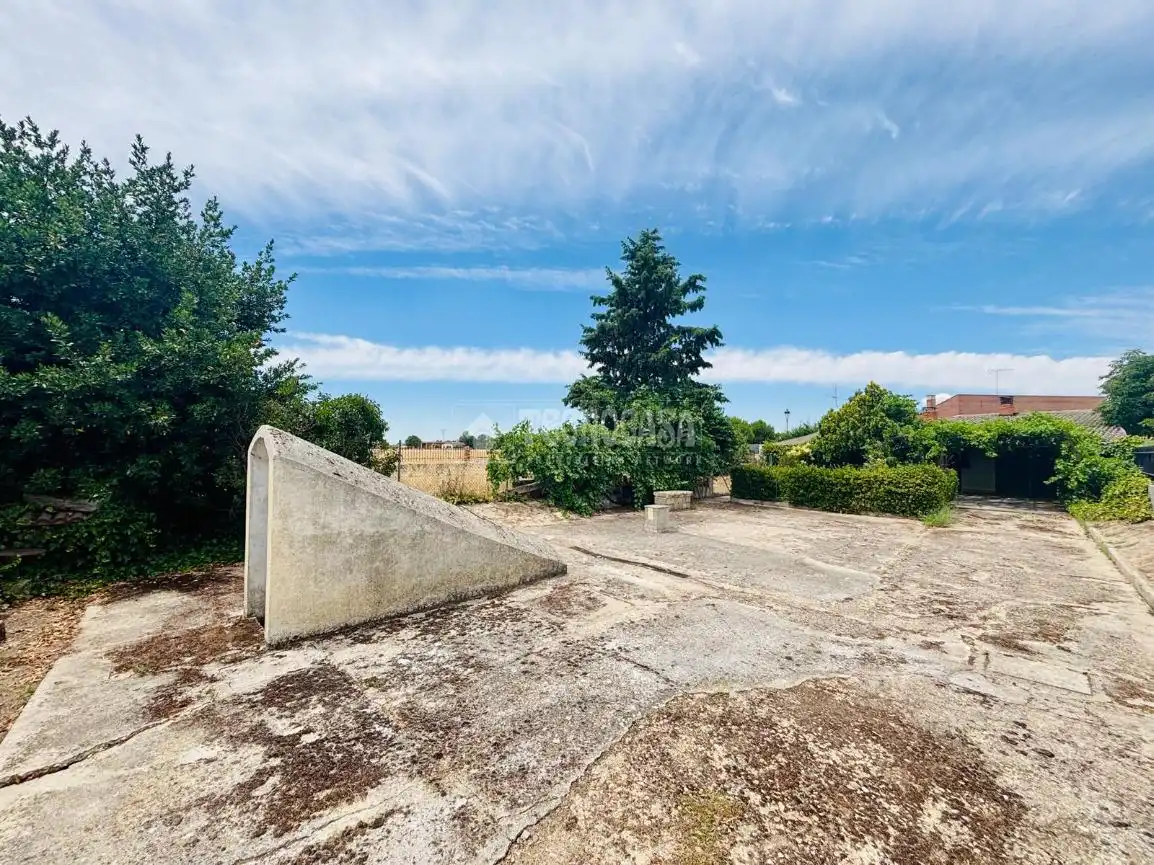 Residential land for sale in Viana de Cega, imagen 17