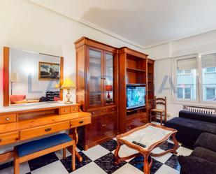 Living room of Flat for sale in Bilbao   with Balcony