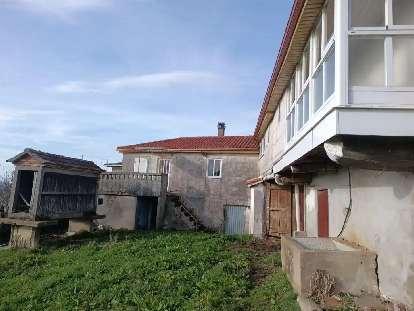Vista exterior de Piso en venta en Maceda
