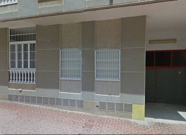 Garaje en Venta en Las Viñas