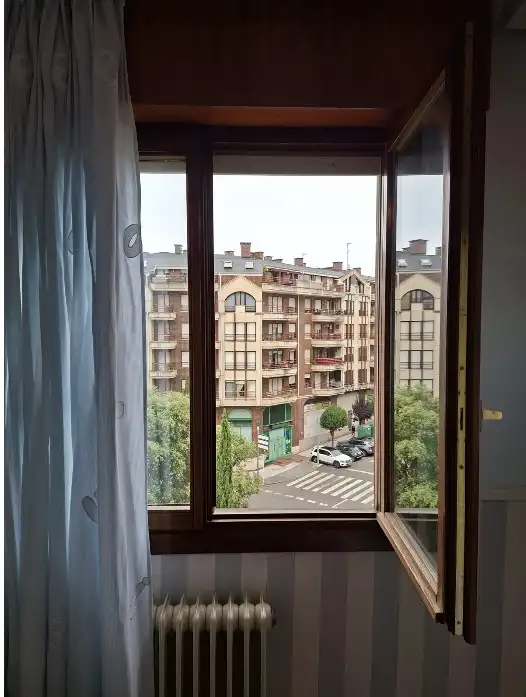 Habitación de Piso de alquiler en Castro-Urdiales con Calefacción, Parquet y Amueblado