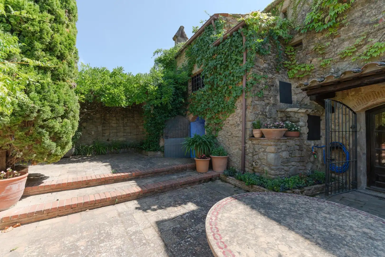 Exterior view of Country homes for sale in Madremanya  with Heating, Private garden and Balcony