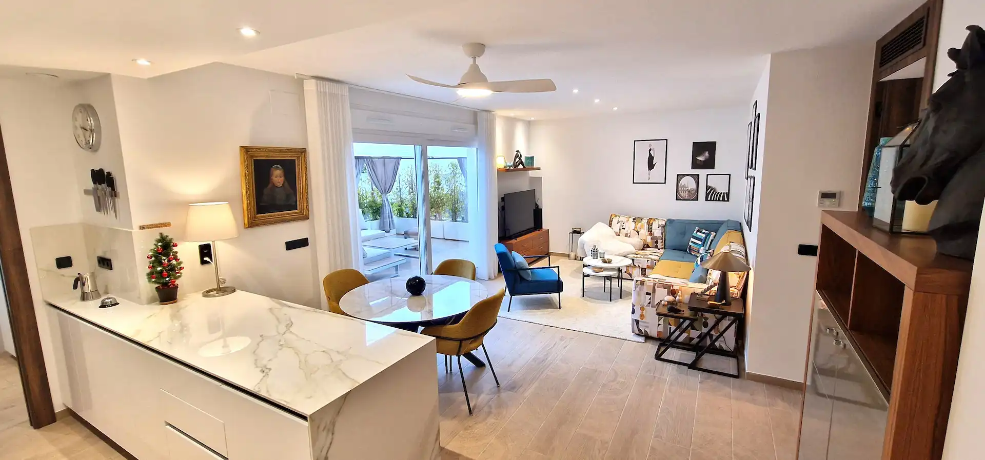 Bungalow con piscina en venta en Avenida Antonio Pedrera Soler, imagen 3