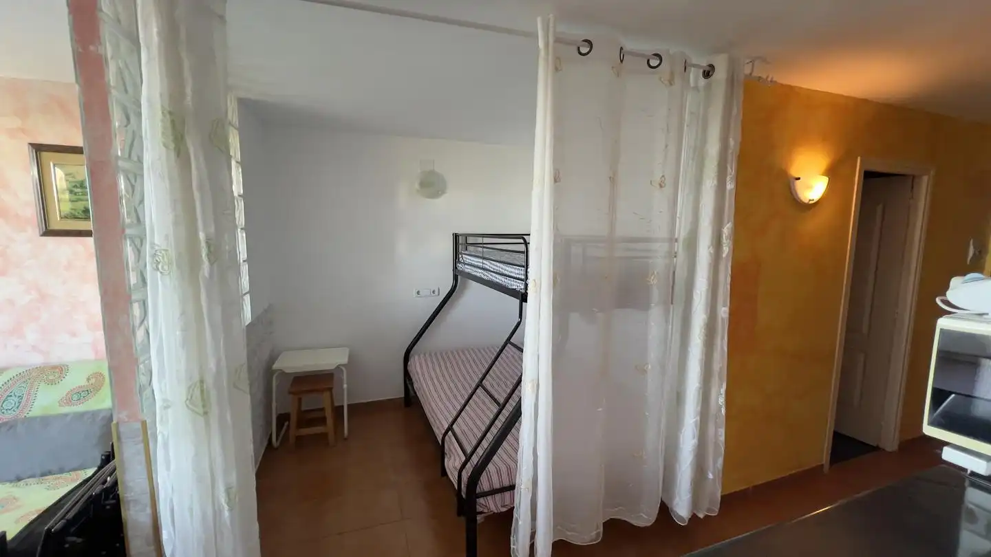 Bedroom of Flat for sale in Alcalà de Xivert  with Air Conditioner, Private garden and Terrace