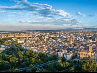Résidentiel avec ascenseur à vendre à Avda. Madrid