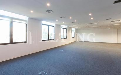 Office to rent in  Barcelona Capital  with Air Conditioner and Heating