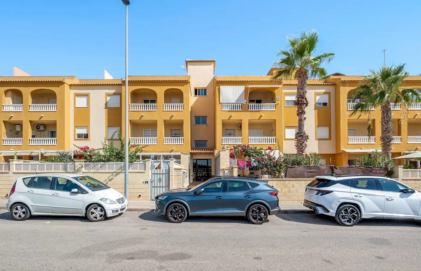 Apartment with pool for sale in Orihuela Costa, imagen 2
