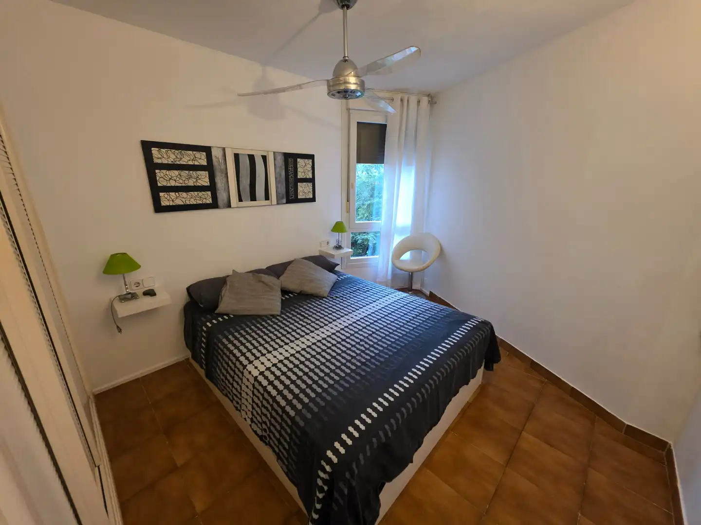Bedroom of Apartments for rent in Ponent