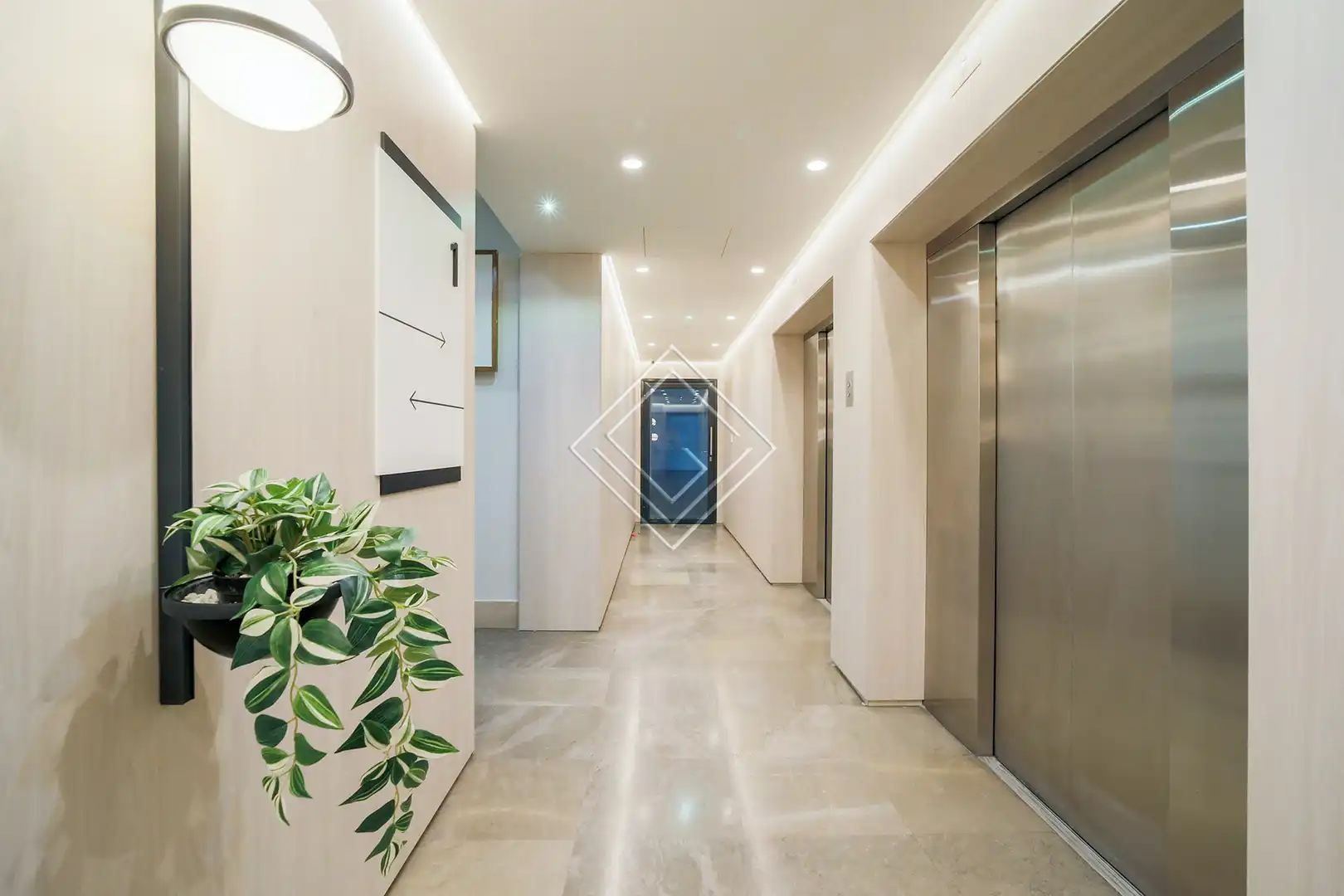 Büro mit Aufzug zur Miete in Chamberí