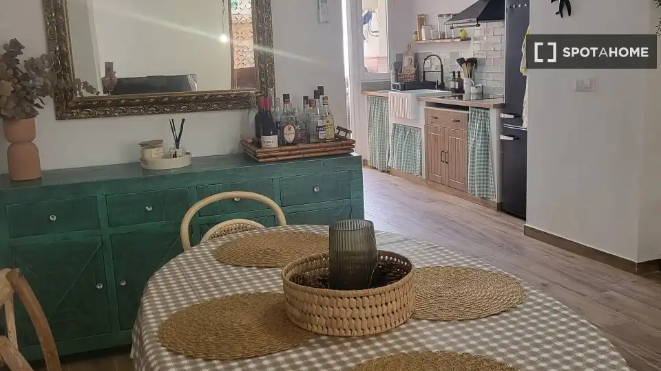 Esszimmer von Wohnungen zur untervermieten in Gestalagar mit Klimaanlage, Terrasse und Möbliert