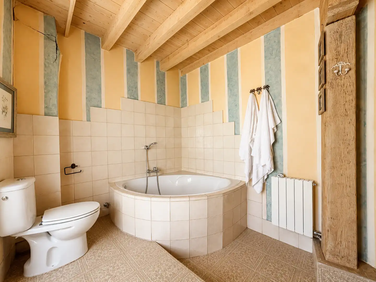 Bathroom of Houses for sale in Merindad de Cuesta-Urria  with Heating