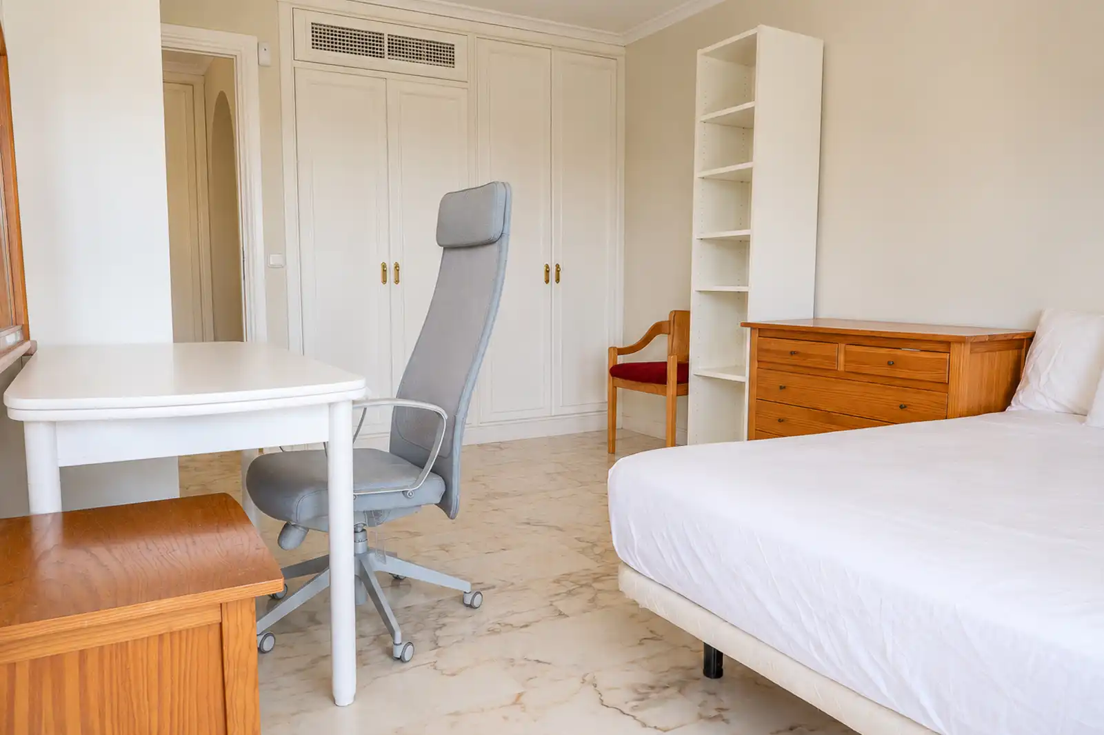 Bedroom of Detached homes for sale in Benalmádena  with Air Conditioner, Private garden and Terrace