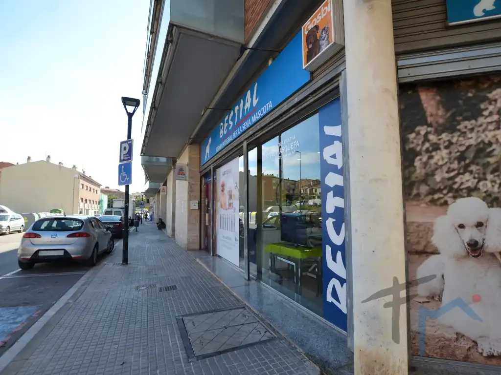 Business premises to rent in Avenida Catalunya, imagen 2