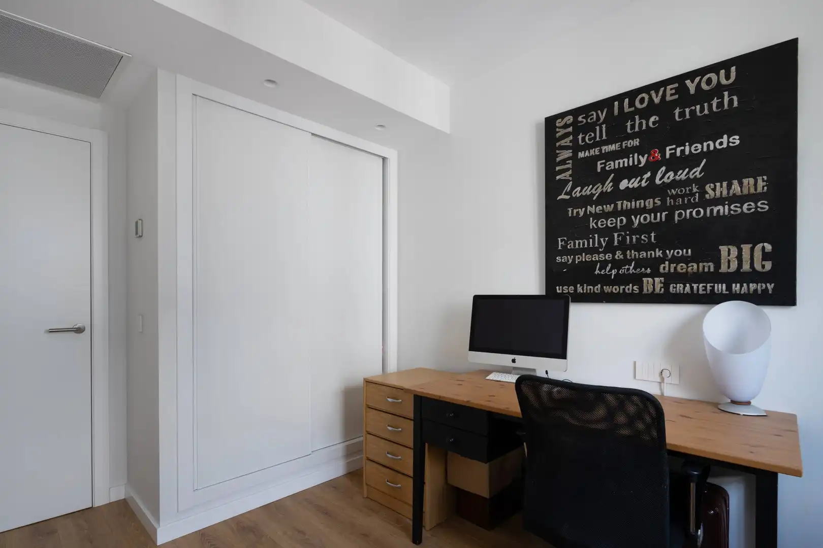 Bedroom of Flat for sale in  Palma de Mallorca  with Air Conditioner, Heating and Parquet flooring