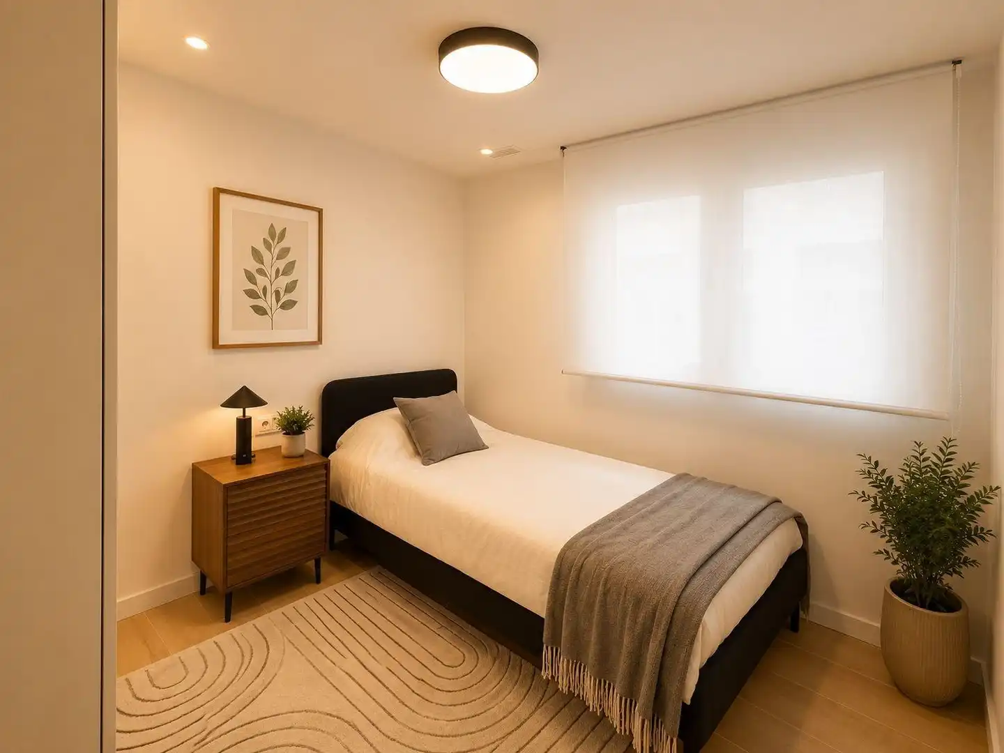 Habitación de Piso en venta en Valencia con Aire acondicionado, Jardín privado y Amueblado