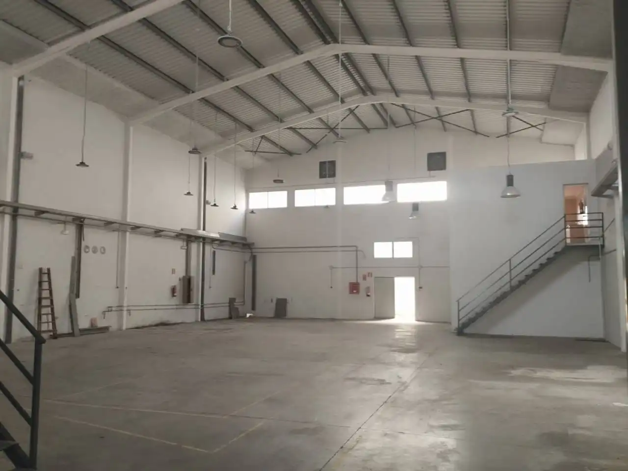 Nave industrial en venta en Alaquàs con Calefacción