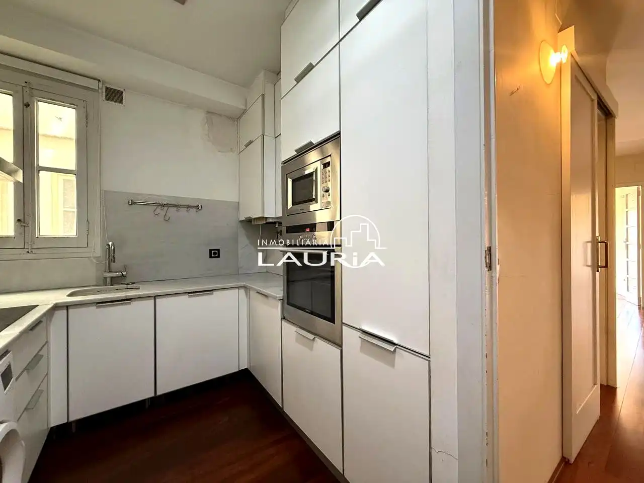 Wohnung zur Miete in calle de Sant Vicent Màrtir, El Mercat