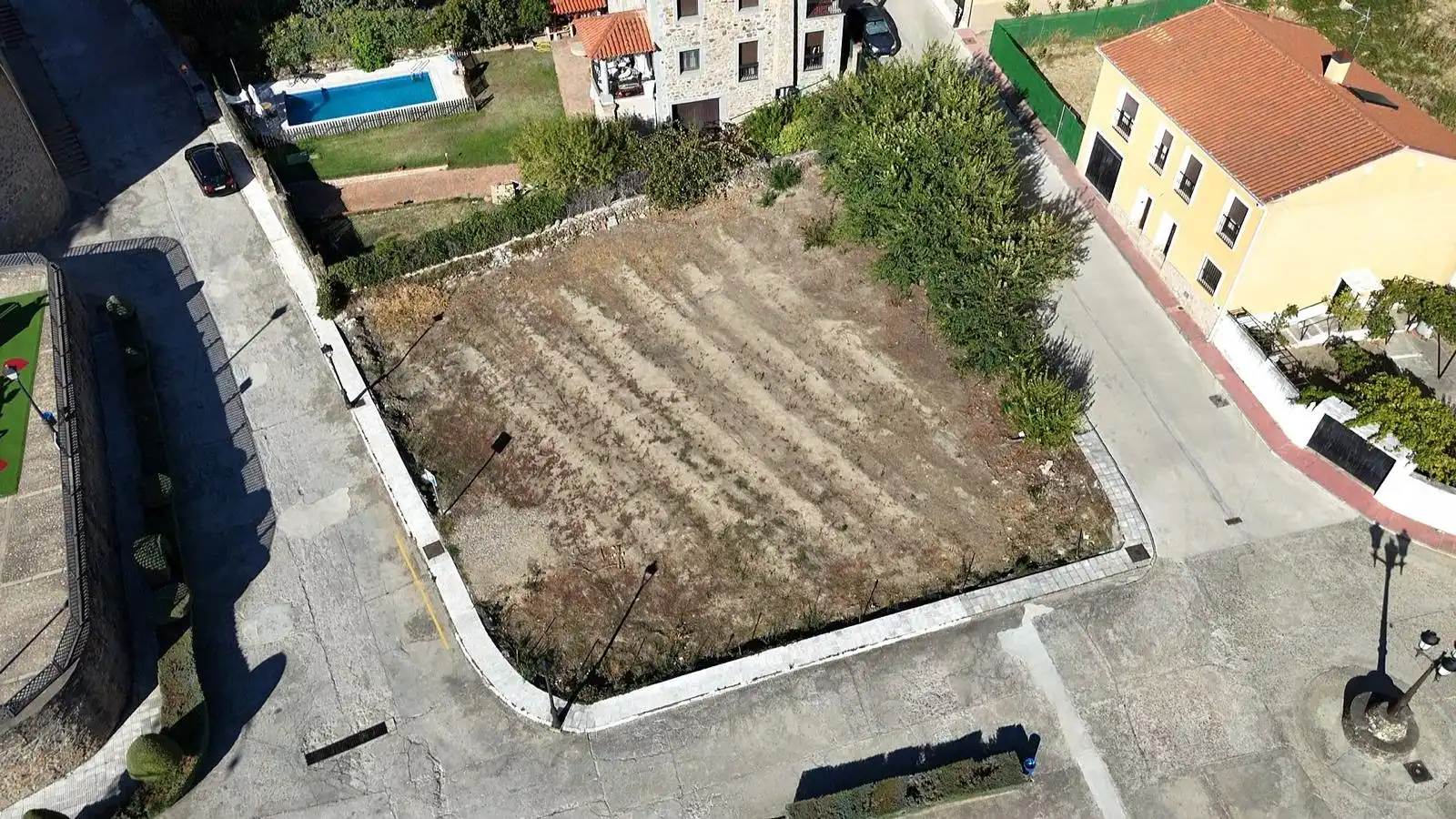 Residential zum Verkauf in Pasarón de la Vera