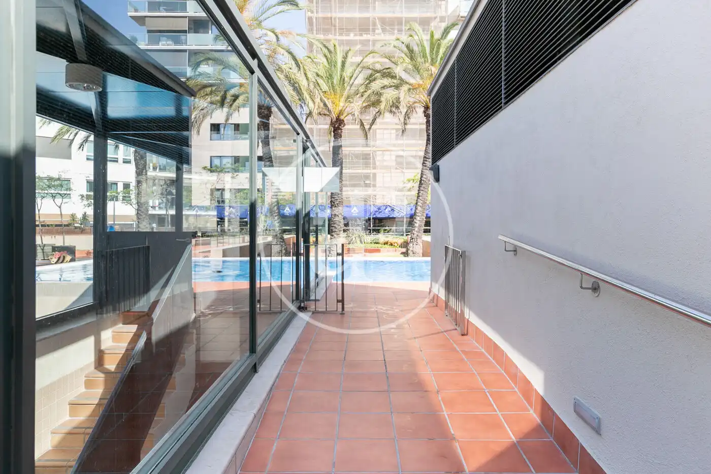 Terrassa de Pis en venda en Barcelona amb Aire condicionat, Calefacció i Jardí privat