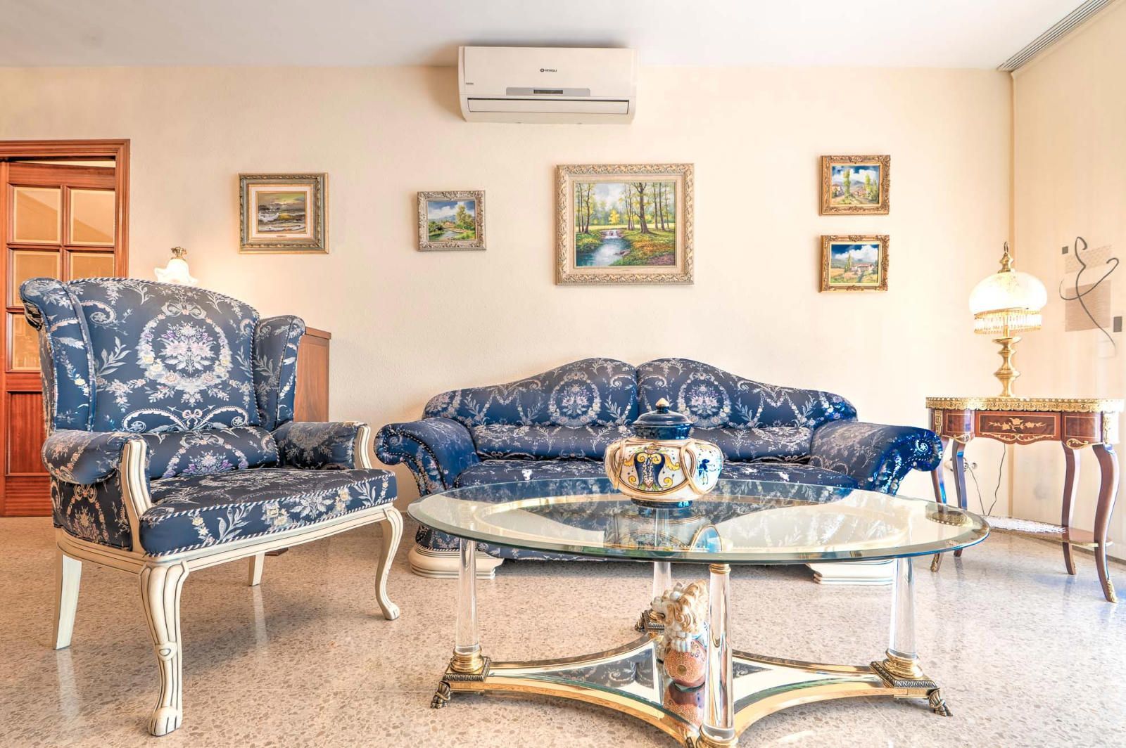 Living room of Attic for sale in Cerdanyola del Vallès  with Air Conditioner, Heating and Terrace