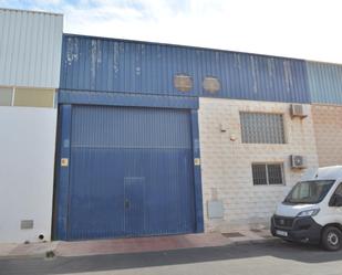 Industrial buildings to rent in Las Salinas