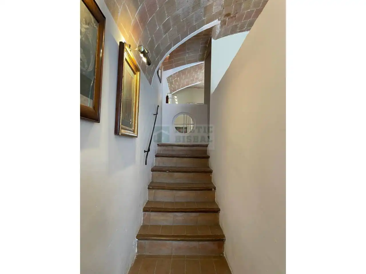 Country house zur Miete in Navata mit Klimaanlage, Heizung und Privatgarten