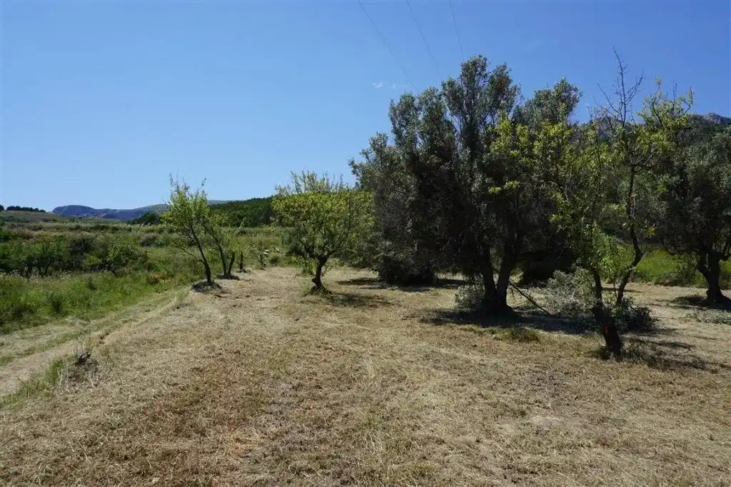 Land for sale in El Castell de Guadalest
