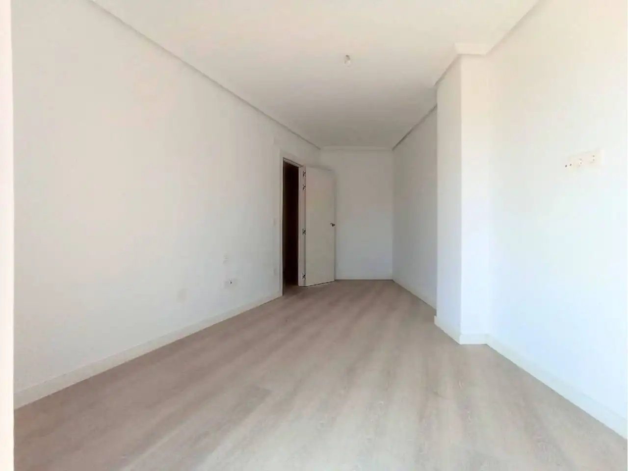 Habitación de Piso en venta en Cerezo de Río Tirón con Calefacción y Terraza