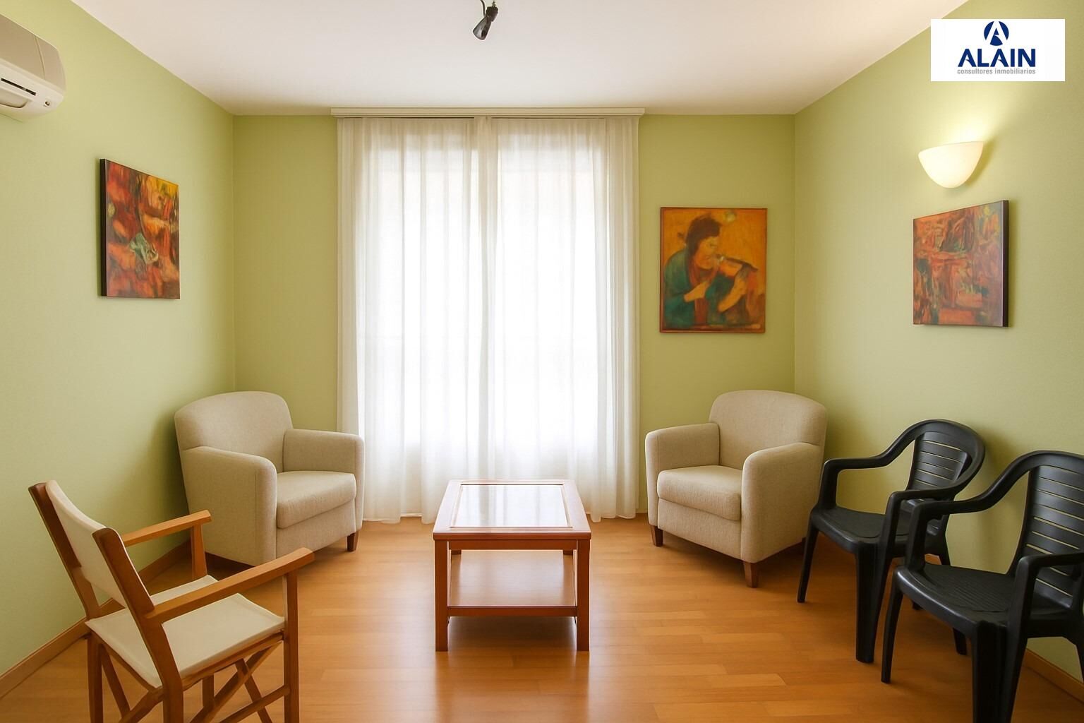Sala d'estar de Pis en venda en  Valencia Capital amb Aire condicionat, Calefacció i Parquet