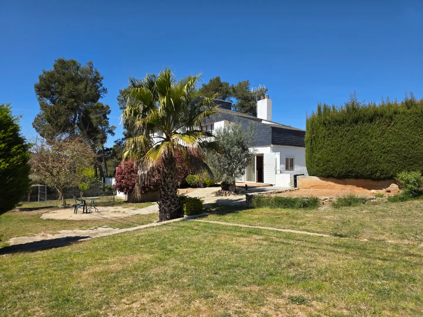 Jardí de Casa o xalet en venda en Vallirana amb Aire condicionat, Calefacció i Jardí privat