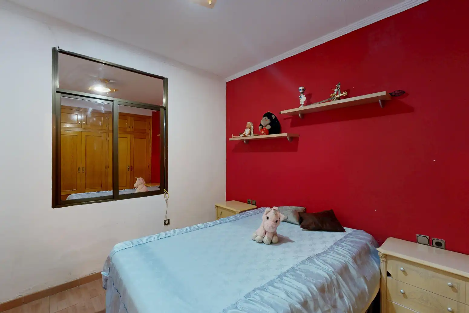 Dormitori de Casa adosada en venda en Cartagena amb Aire condicionat i Jardí privat