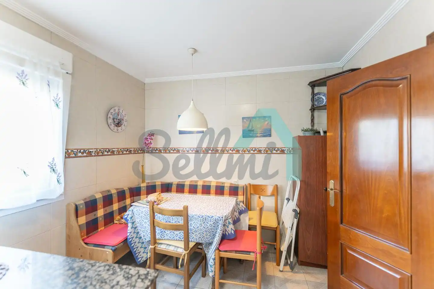 Kitchen of Flat for rent in Gijón   with Heating, Furnished and Internet