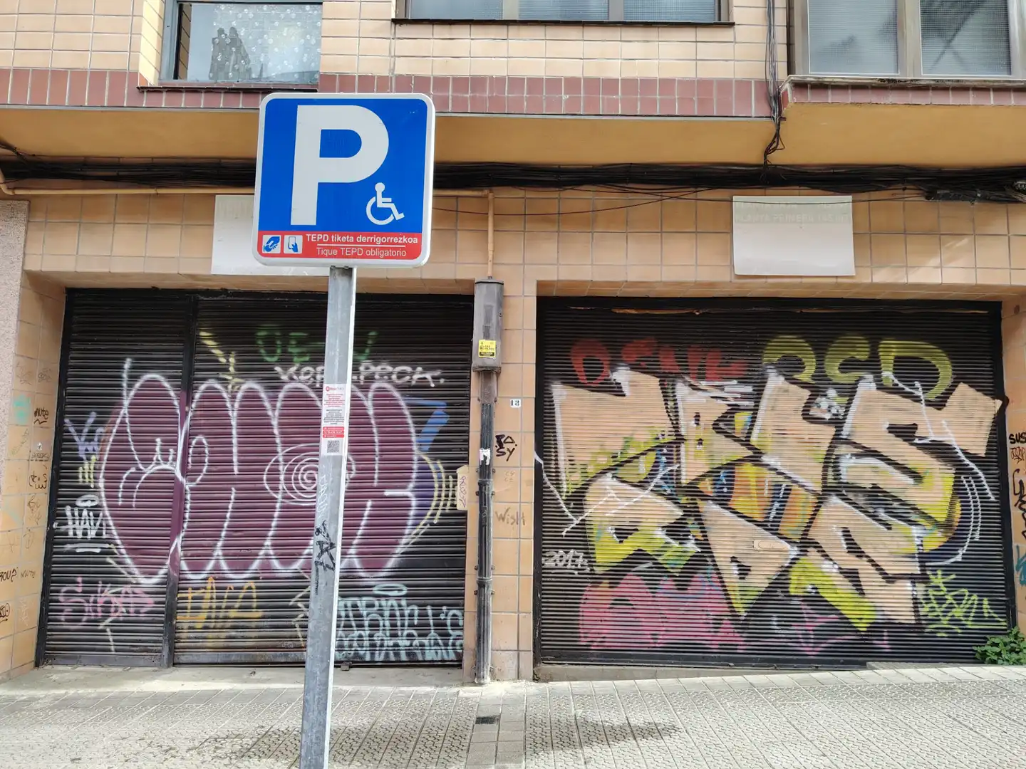 Aparcament de Local en venda en Bilbao 